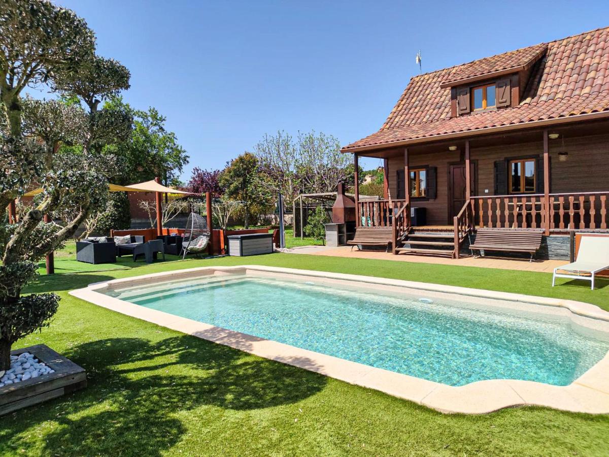 Casita De Madera Villa Girona Eksteriør bilde